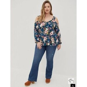 Torrid Floral Cold Shoulder Blouse Long Sleeve V-Neck Top Size Medium‎ 00 Boho